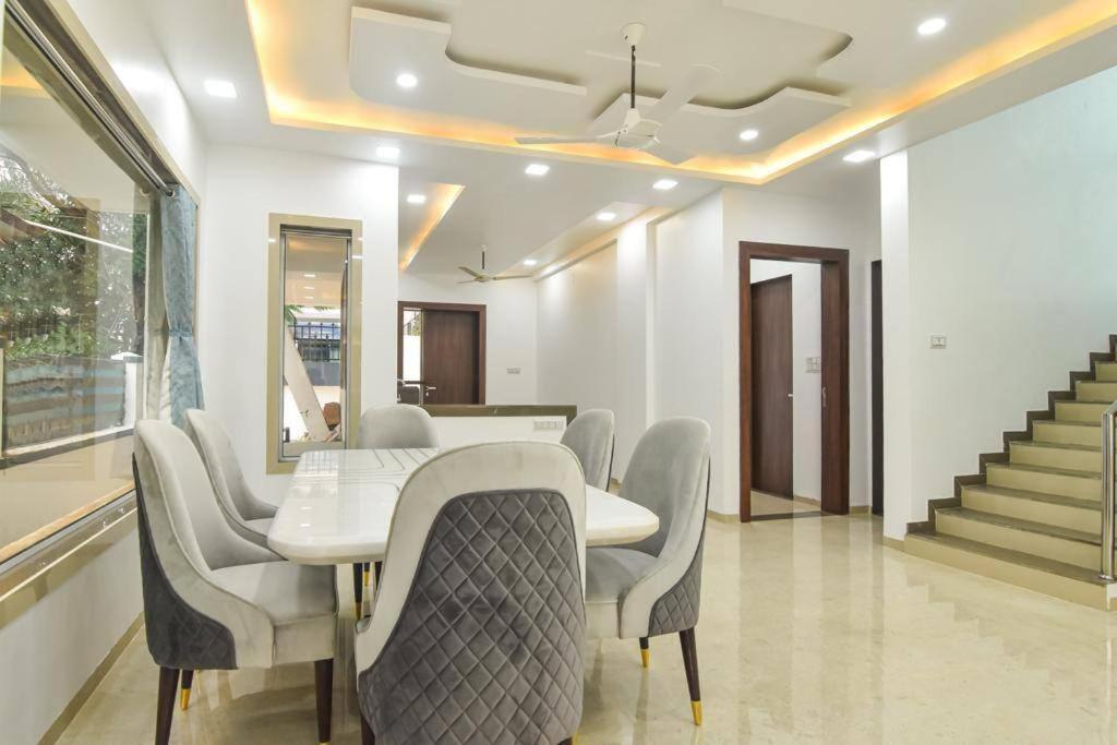 Royal Paradise Villa Lonavala Exterior photo